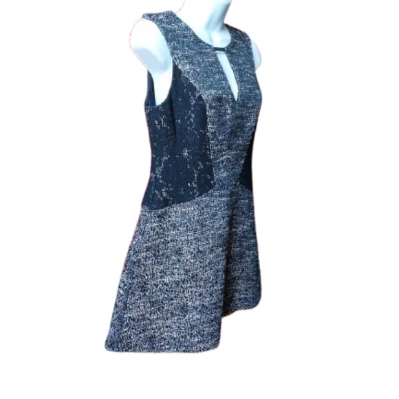 BANANA REPUBLIC  Gray and Black Mini Dress or Tunic Top Size 6 Petite - Picture 2 of 7